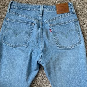 Levi 501 high waisted jeans